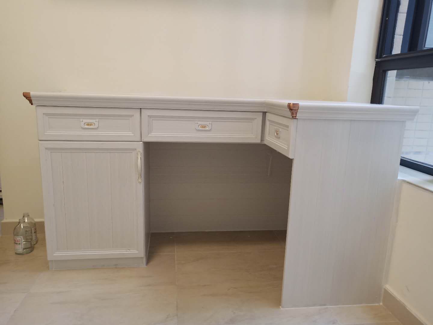 保利翡翠公館向先生選擇鋁師傅全屋定制