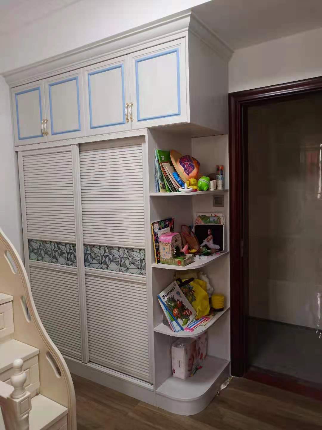 歐式風格全鋁家具這樣裝也不錯哦！